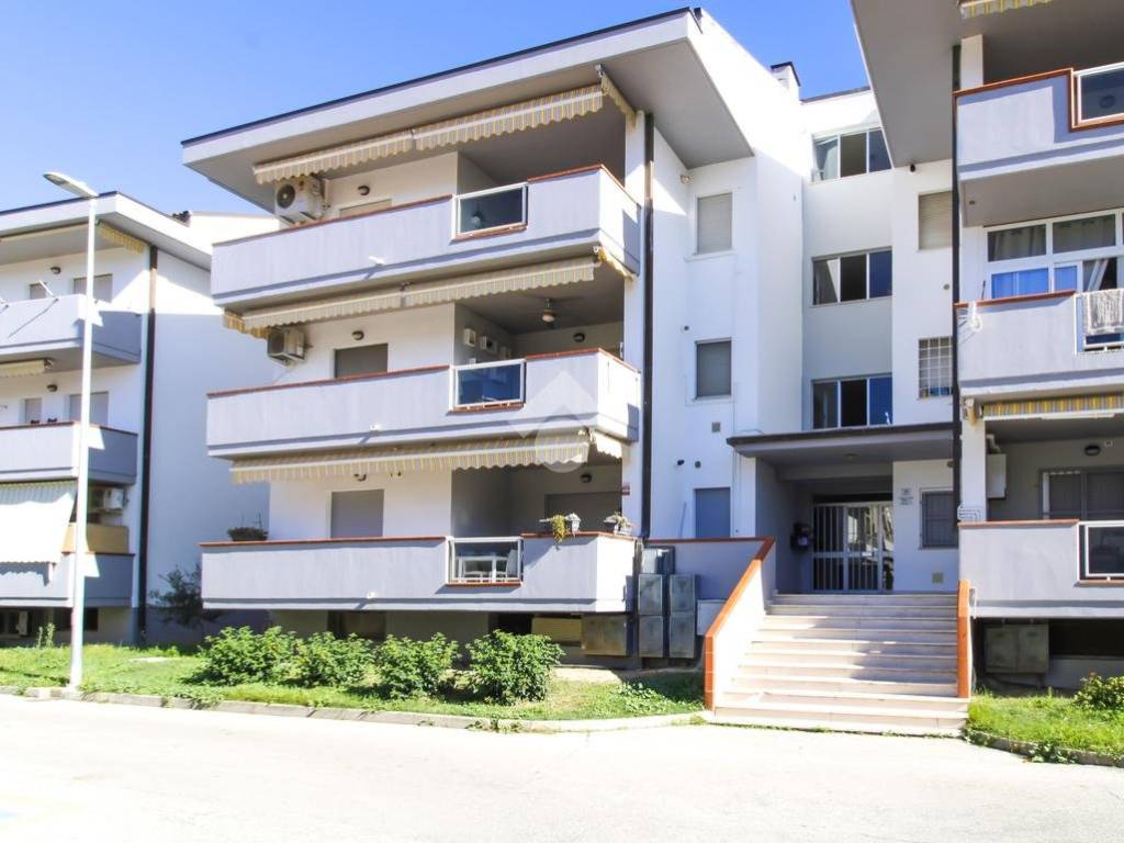 appartamento in vendita a Tortoreto