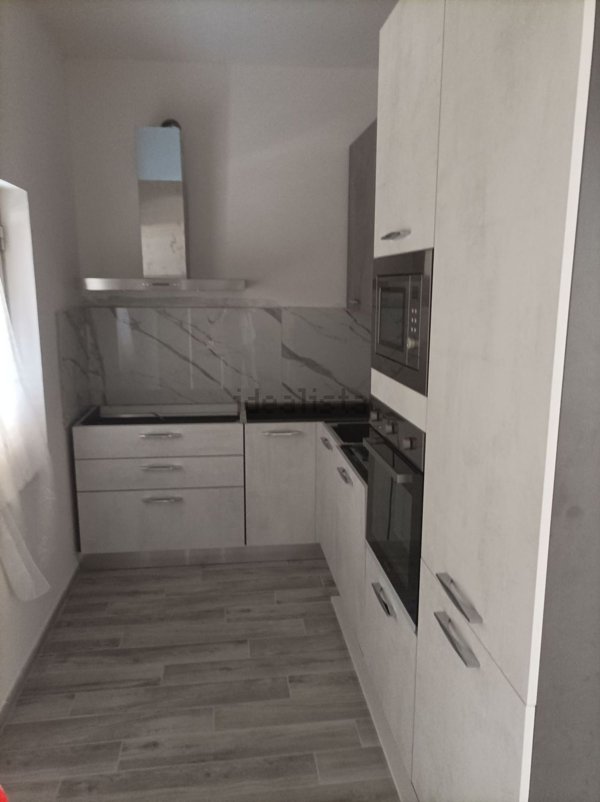 casa indipendente in vendita a Tortoreto