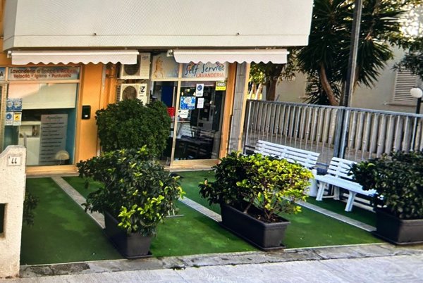 negozio in vendita a Tortoreto