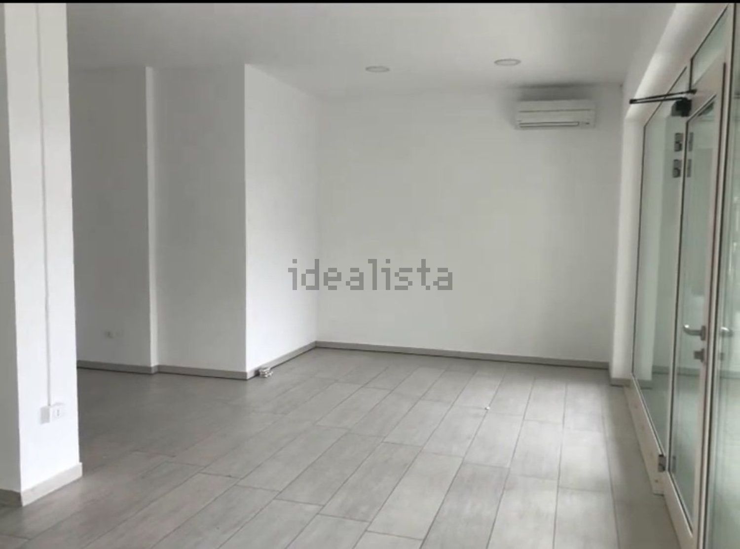 locale commerciale in vendita a Tortoreto