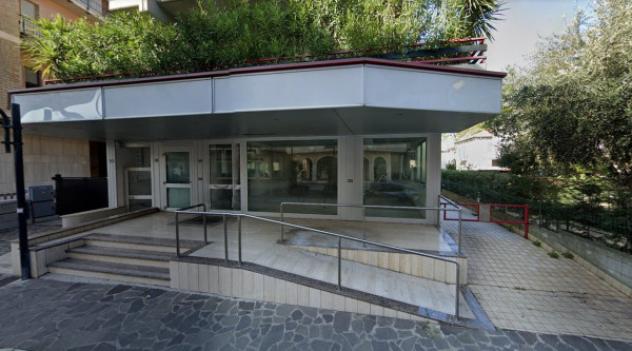 negozio in vendita a Tortoreto