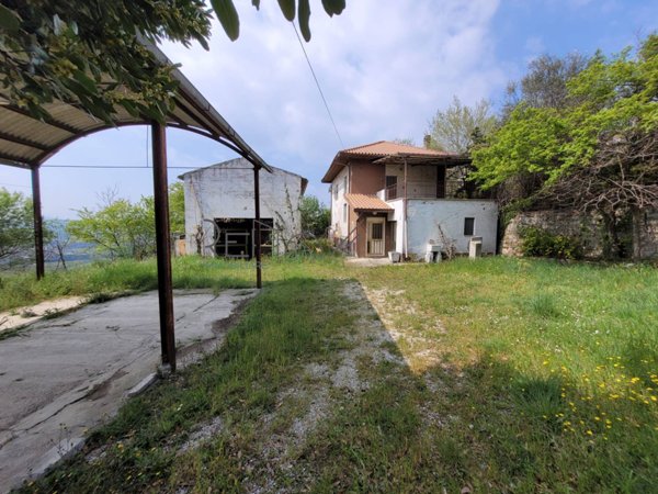 casa indipendente in vendita a Tortoreto