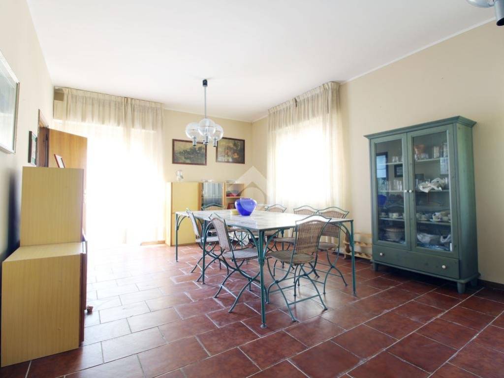 casa indipendente in vendita a Tortoreto