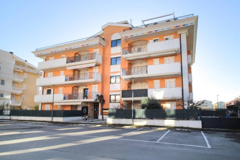 appartamento in vendita a Tortoreto