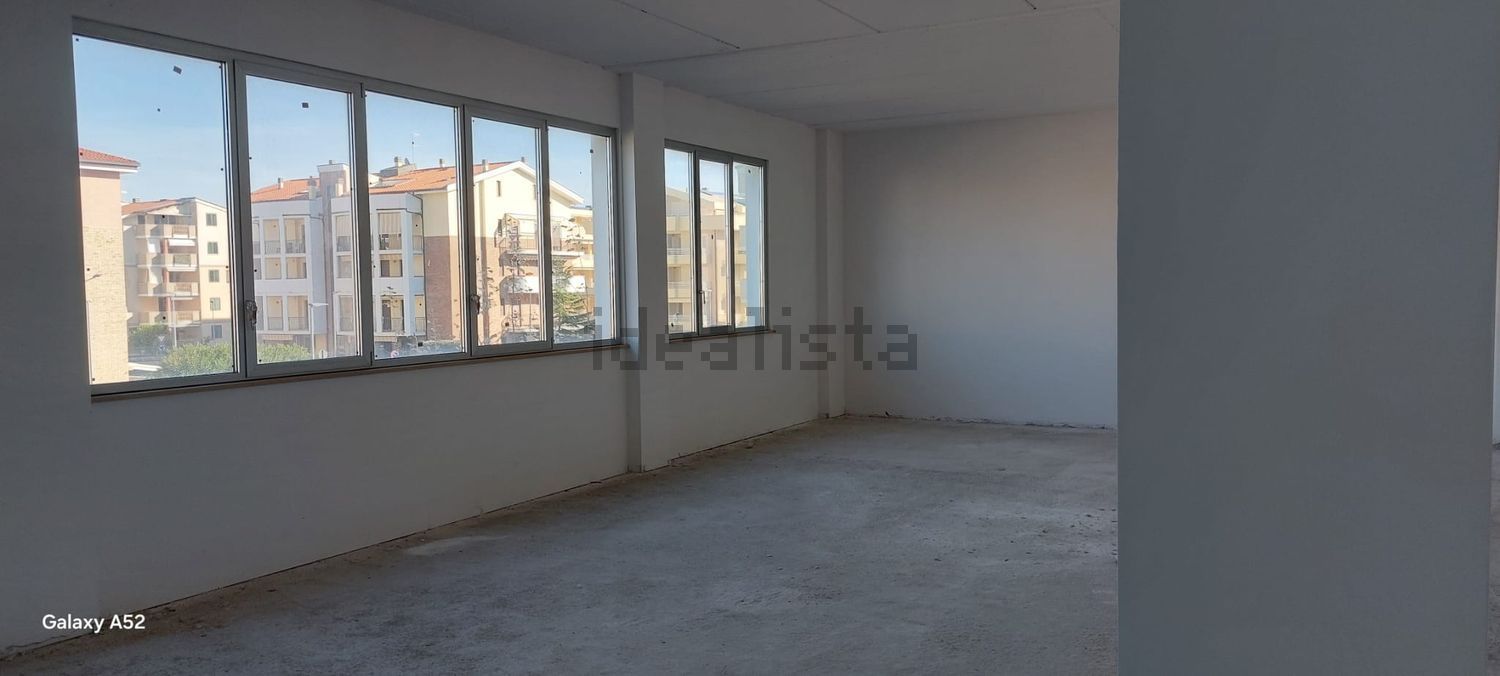 ufficio in vendita a Tortoreto
