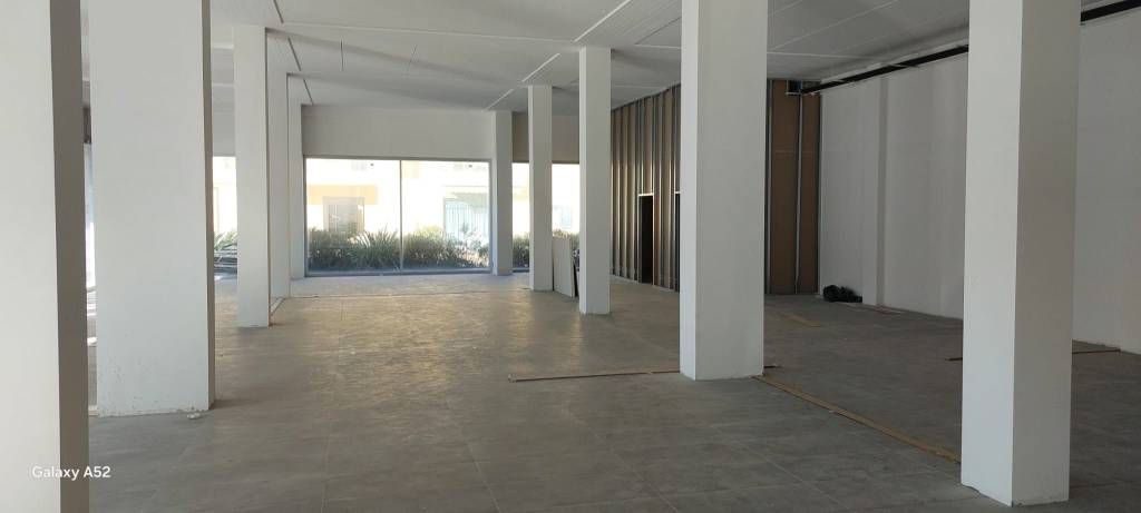 negozio in vendita a Tortoreto