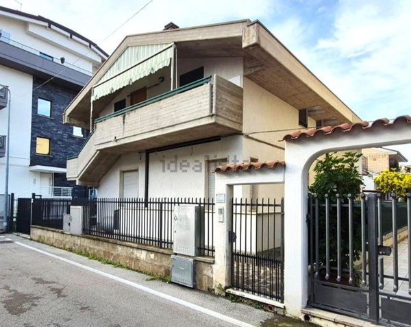 appartamento in vendita a Tortoreto