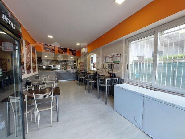 negozio in vendita a Tortoreto