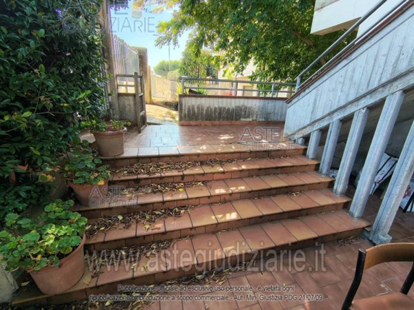 appartamento in vendita a Tortoreto in zona Salino