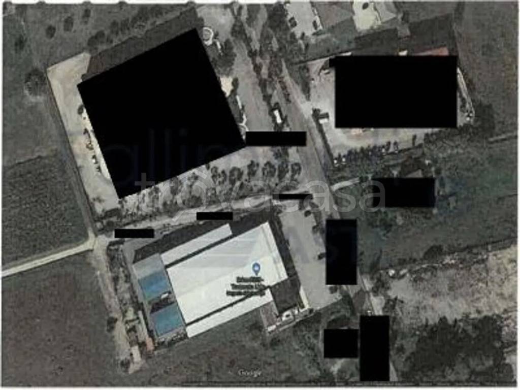 capannone in vendita a Tortoreto