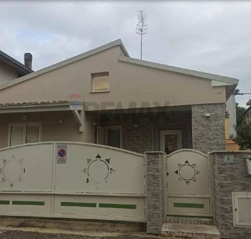 casa indipendente in vendita a Tortoreto