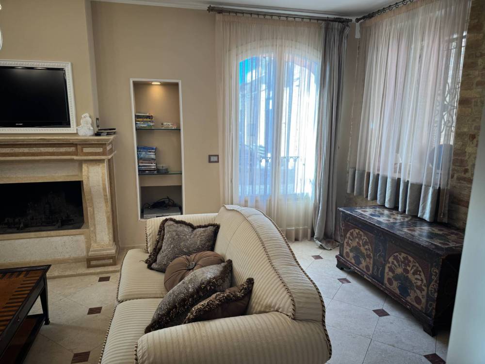 casa indipendente in vendita a Tortoreto