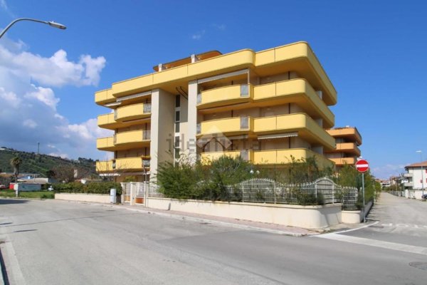 appartamento in vendita a Tortoreto