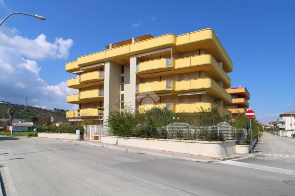 appartamento in vendita a Tortoreto