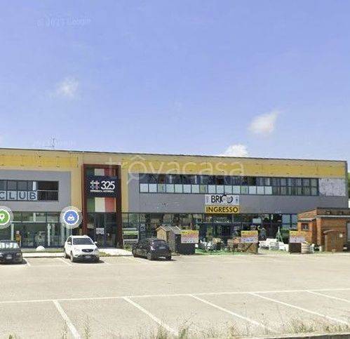 capannone in vendita a Tortoreto