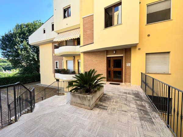 appartamento in vendita a Tortoreto