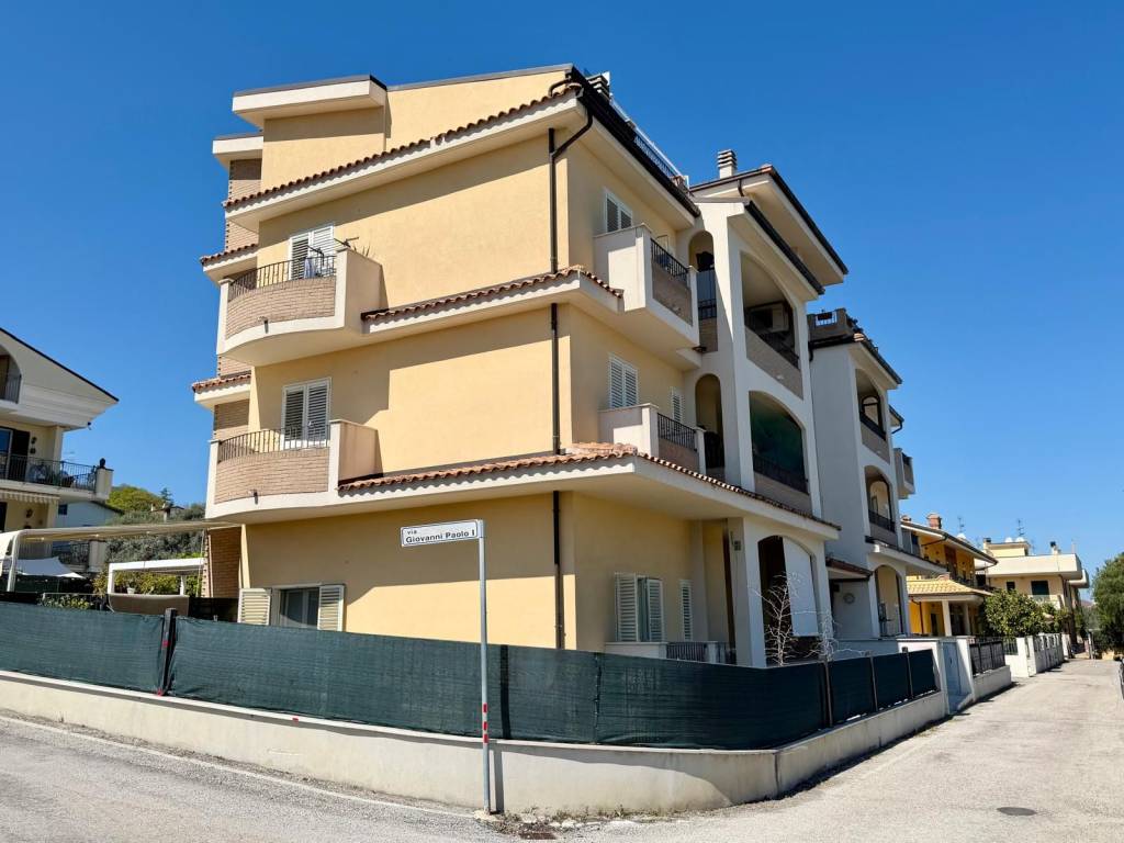 appartamento in vendita a Tortoreto