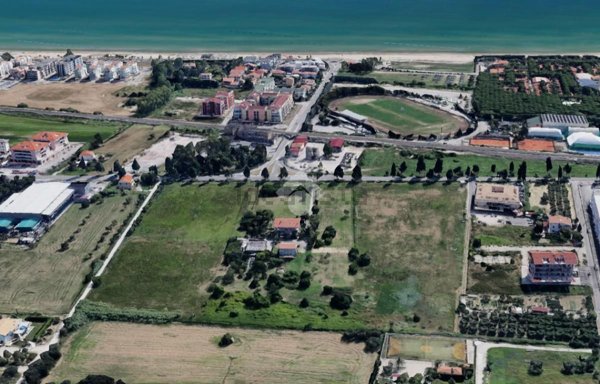 terreno edificabile in vendita a Tortoreto