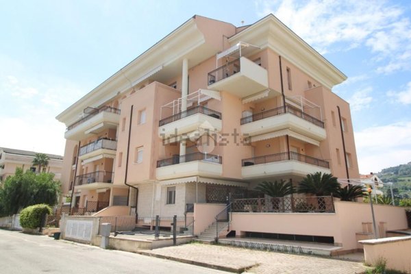 appartamento in vendita a Tortoreto