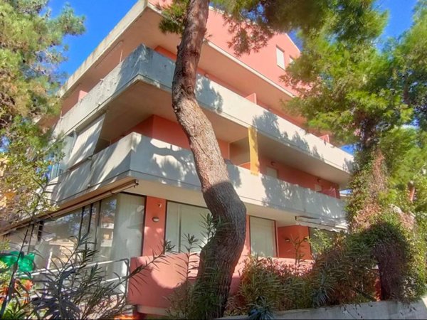 intera palazzina in vendita a Tortoreto