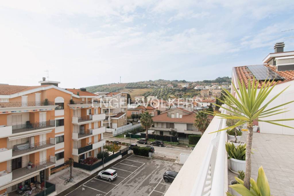 appartamento in vendita a Tortoreto
