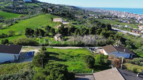 terreno agricolo in vendita a Tortoreto