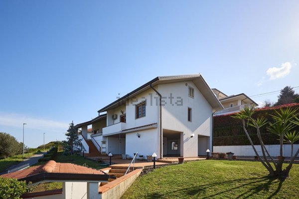 villa in vendita a Tortoreto