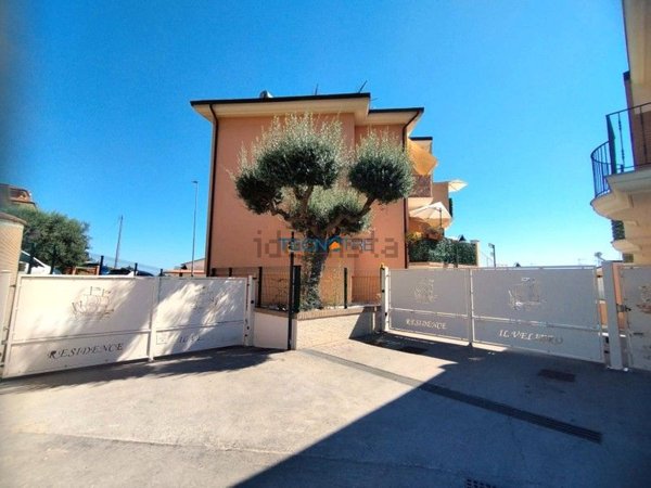 casa indipendente in vendita a Tortoreto