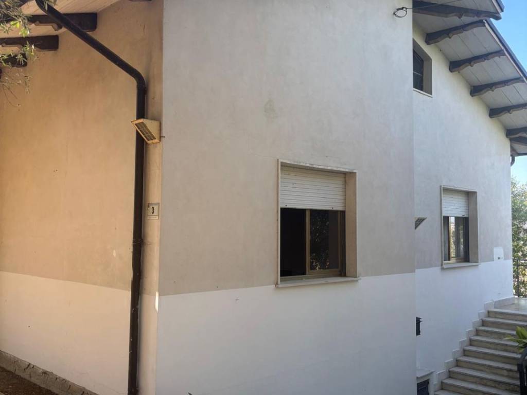 casa indipendente in vendita a Tortoreto in zona Colli