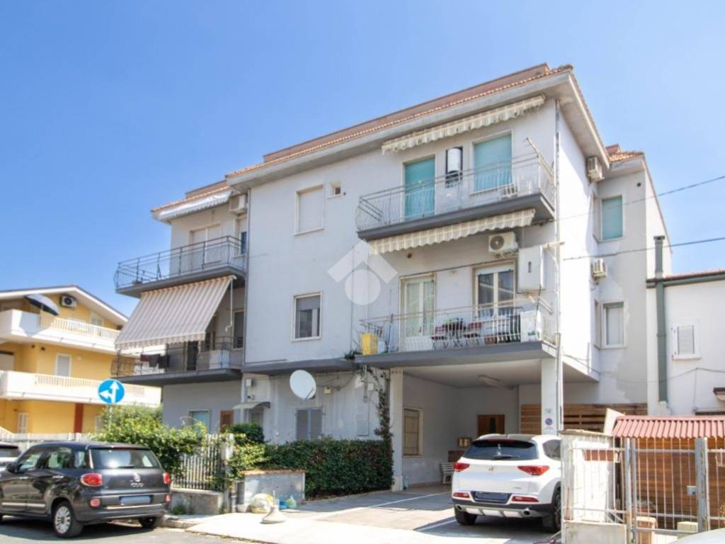 appartamento in vendita a Tortoreto