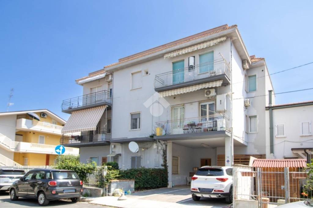 appartamento in vendita a Tortoreto