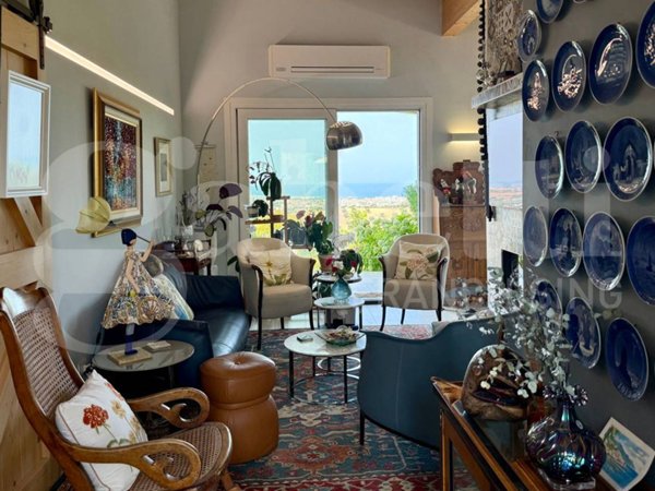 casa indipendente in vendita a Tortoreto