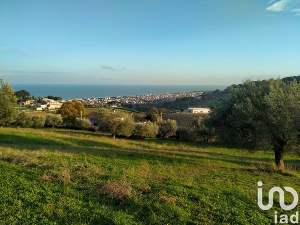 terreno in vendita a Tortoreto