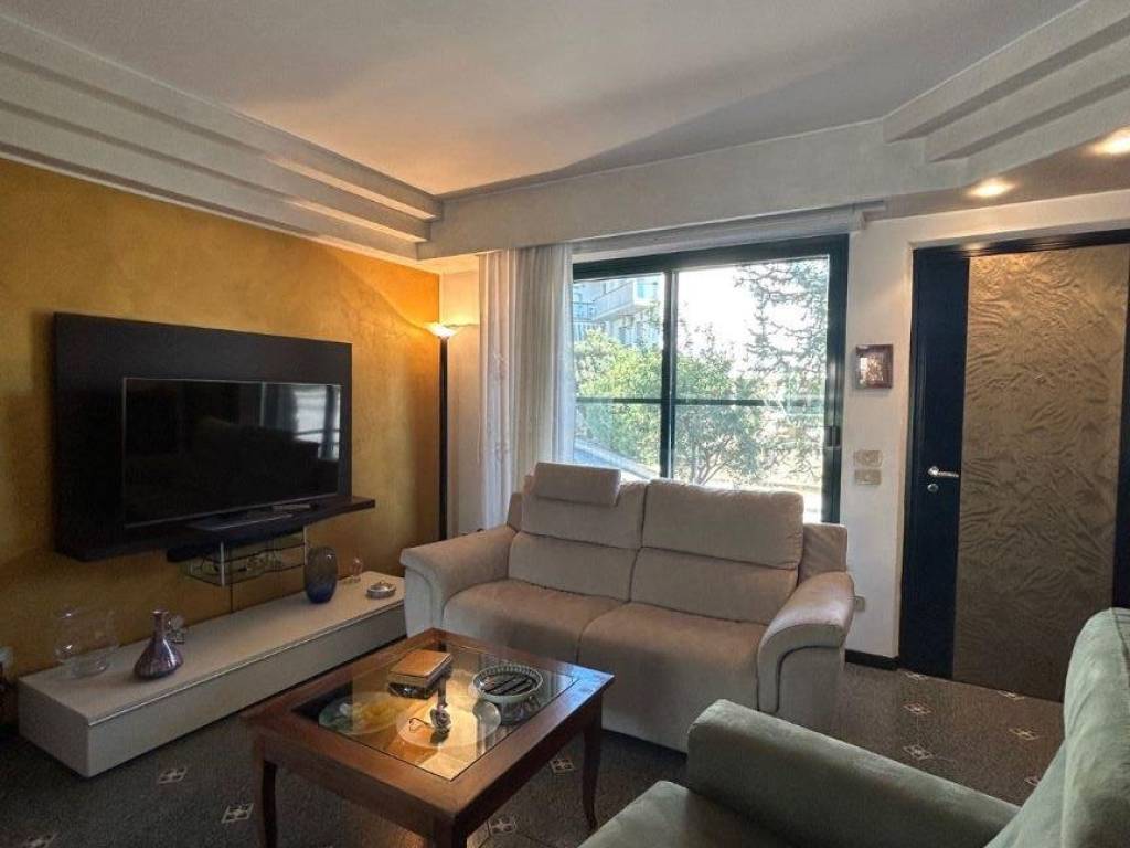 casa indipendente in vendita a Tortoreto
