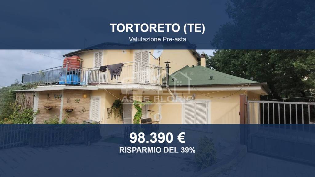 casa indipendente in vendita a Tortoreto