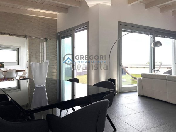 casa indipendente in vendita a Tortoreto