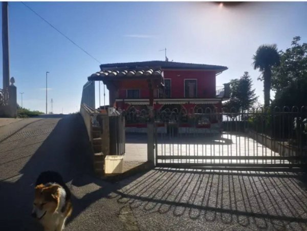 appartamento in vendita a Tossicia