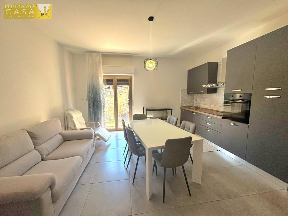 appartamento in vendita a Tossicia in zona Camerale