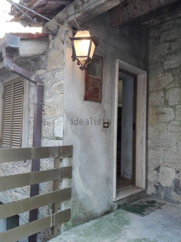 appartamento in vendita a Valle Castellana