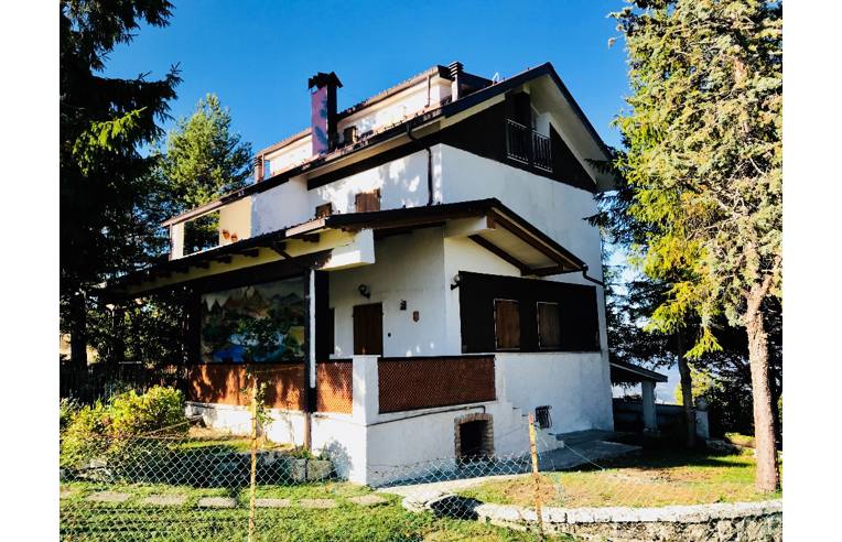 casa indipendente in vendita a Valle Castellana in zona San Giacomo