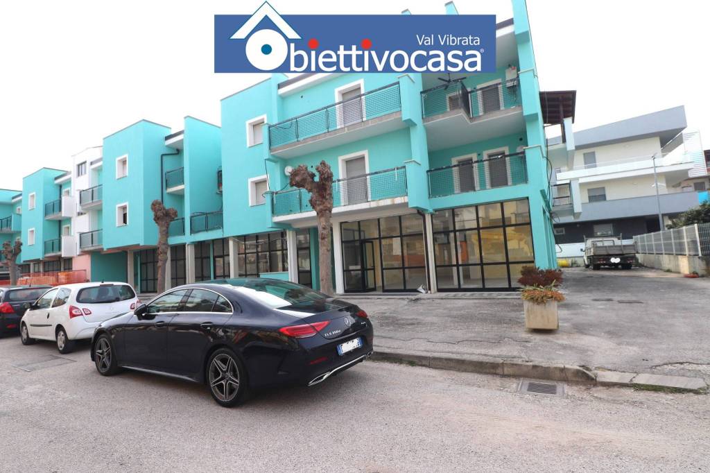 appartamento in vendita a Martinsicuro in zona Villa Rosa