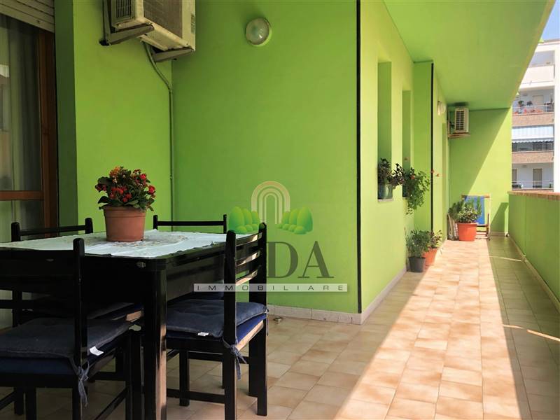 appartamento in vendita a Martinsicuro in zona Villa Rosa