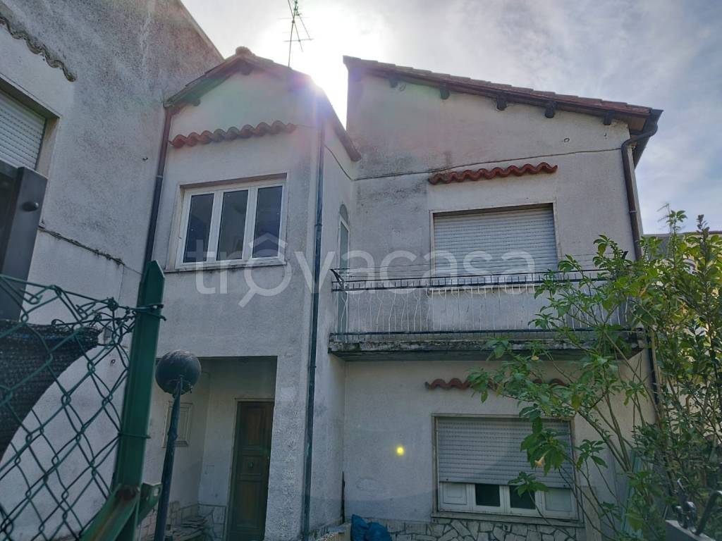 casa indipendente in vendita a Martinsicuro