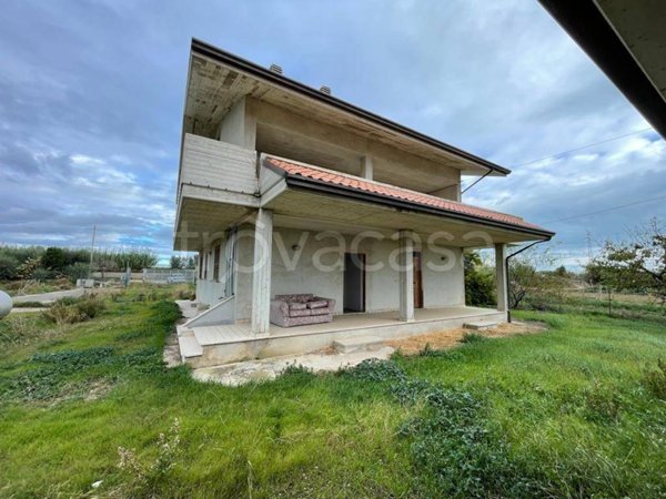 casa indipendente in vendita a Martinsicuro