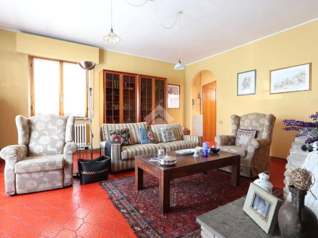 casa indipendente in vendita a Martinsicuro in zona Villa Rosa