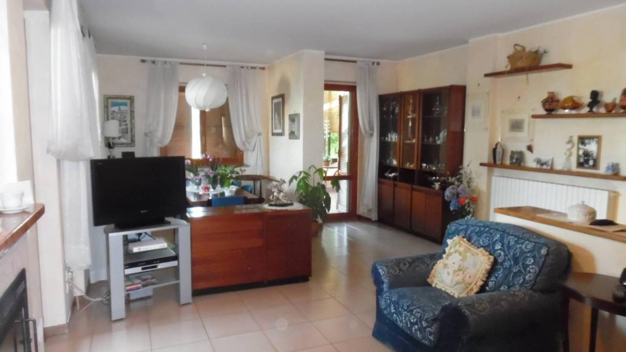 casa indipendente in vendita a Martinsicuro in zona Villa Rosa