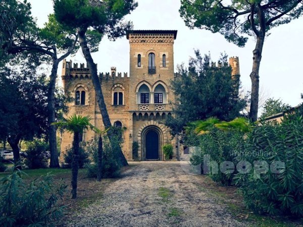 casa indipendente in vendita a Martinsicuro