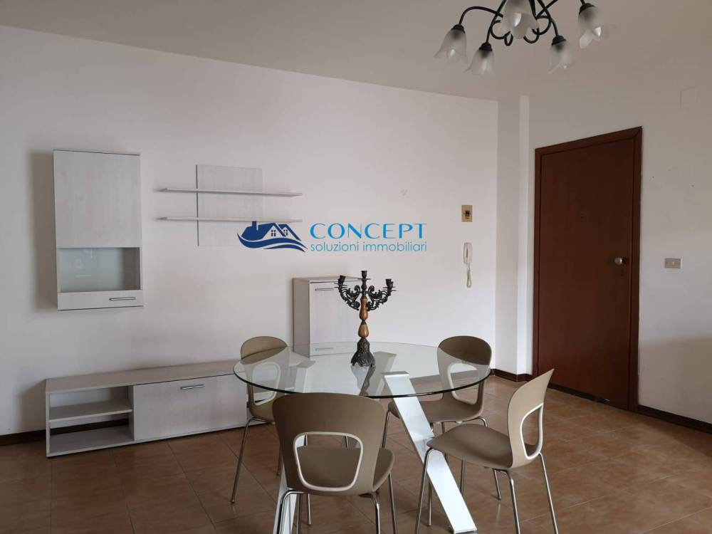 appartamento in vendita a Martinsicuro in zona Villa Rosa