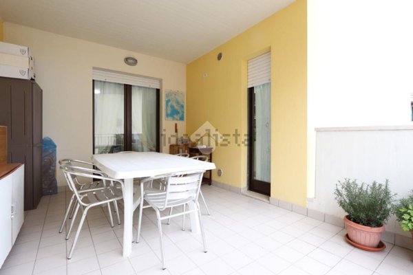 appartamento in vendita a Martinsicuro in zona Villa Rosa