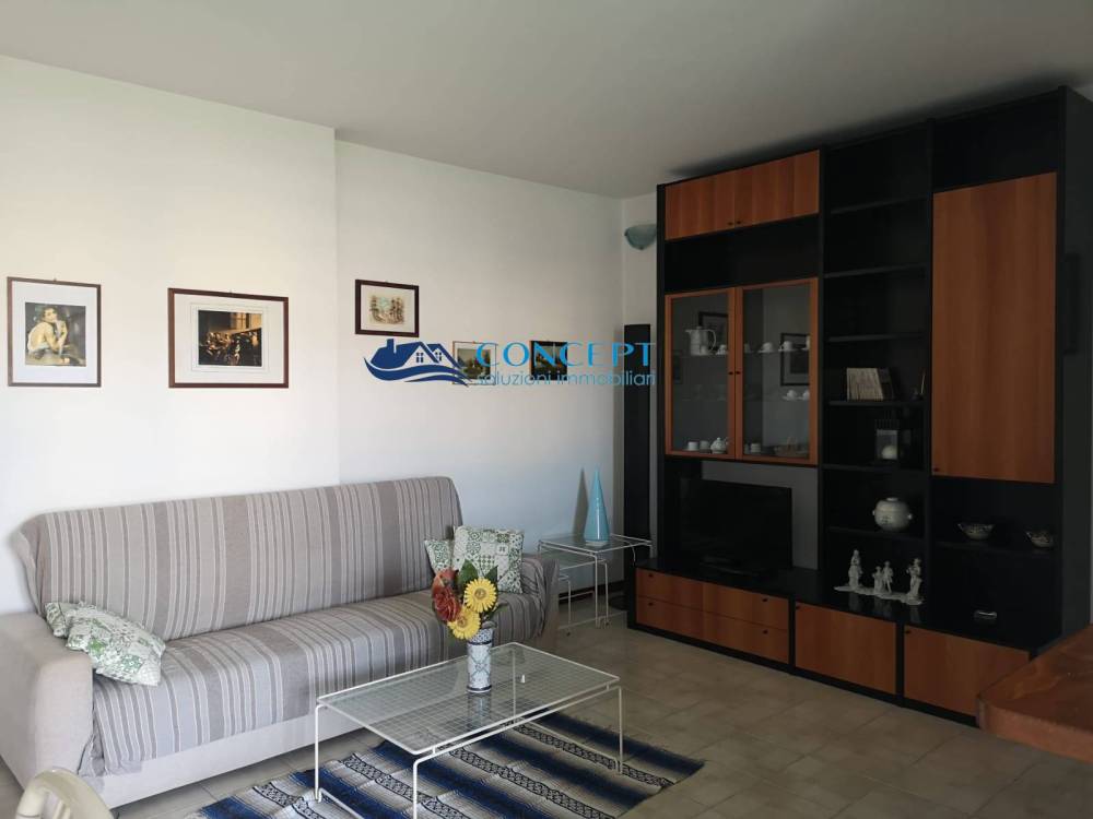 appartamento in vendita a Martinsicuro in zona Villa Rosa